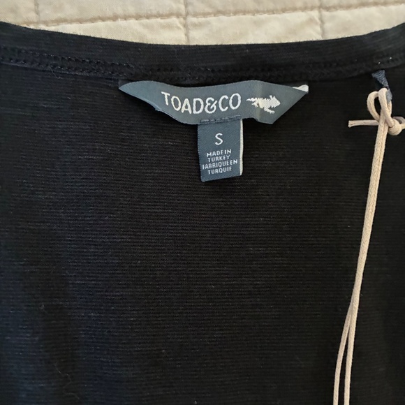 Black dress - Picture 3 of 4